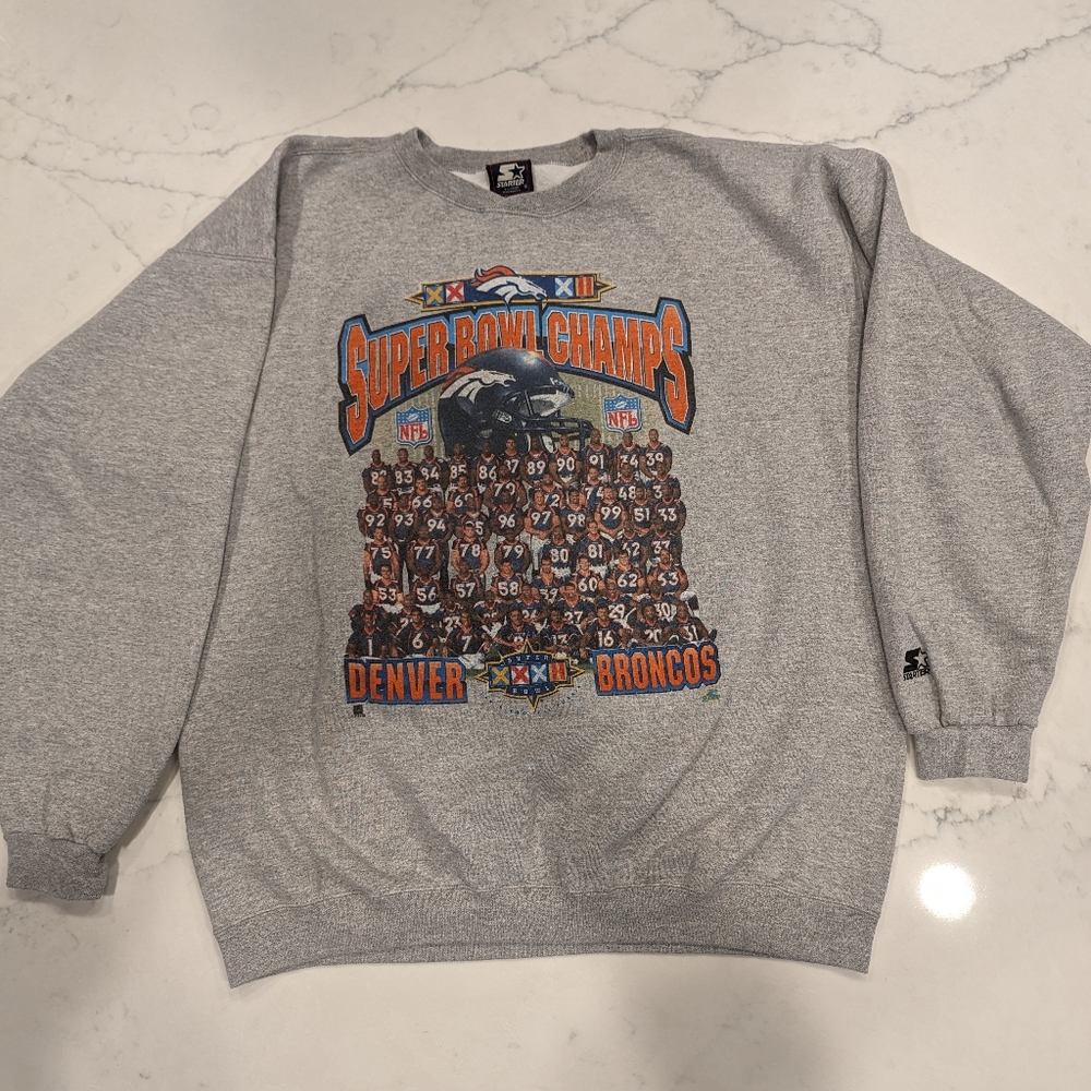 Vintage Denver Broncos NFL Starter crewneck sweatshirt